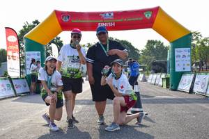 BIB: 1470
                            <button type="button" onclick="openModal(3787331)" class="btn btn-primary btn-sm float-right btn-popup" data-toggle="modal" data-target=".modal-high-quality">
                        <i class="fas fa-shopping-cart"></i> Add to Cart
                    </button>
                                            <button type="button" onclick="isThisMe(3787331, true)" class="btn btn-success btn-sm float-right btn-popup btn-isme hidden" data-toggle="tooltip" data-placement="bottom" title="นี่คือรูปของคุณใช่ไหม คลิกที่นี่เพื่อเอาเข้าอัลบั้ม">
                        <i class="fas fa-plus"></i> Add to album
                    </button>
                    <button type="button" onclick="isThisMe(3787331, false)" class="btn btn-warning btn-sm float-right btn-popup btn-isnotme hidden">
                        <i class="fas fa-ban"></i> Remove from album
                    </button>