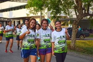 BIB: 9880
                            <button type="button" onclick="openModal(3787473)" class="btn btn-primary btn-sm float-right btn-popup" data-toggle="modal" data-target=".modal-high-quality">
                        <i class="fas fa-shopping-cart"></i> Add to Cart
                    </button>
                                            <button type="button" onclick="isThisMe(3787473, true)" class="btn btn-success btn-sm float-right btn-popup btn-isme hidden" data-toggle="tooltip" data-placement="bottom" title="นี่คือรูปของคุณใช่ไหม คลิกที่นี่เพื่อเอาเข้าอัลบั้ม">
                        <i class="fas fa-plus"></i> Add to album
                    </button>
                    <button type="button" onclick="isThisMe(3787473, false)" class="btn btn-warning btn-sm float-right btn-popup btn-isnotme hidden">
                        <i class="fas fa-ban"></i> Remove from album
                    </button>