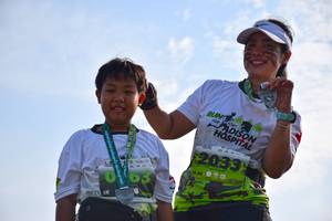 BIB: 2033
                            <button type="button" onclick="openModal(3787430)" class="btn btn-primary btn-sm float-right btn-popup" data-toggle="modal" data-target=".modal-high-quality">
                        <i class="fas fa-shopping-cart"></i> Add to Cart
                    </button>
                                            <button type="button" onclick="isThisMe(3787430, true)" class="btn btn-success btn-sm float-right btn-popup btn-isme hidden" data-toggle="tooltip" data-placement="bottom" title="นี่คือรูปของคุณใช่ไหม คลิกที่นี่เพื่อเอาเข้าอัลบั้ม">
                        <i class="fas fa-plus"></i> Add to album
                    </button>
                    <button type="button" onclick="isThisMe(3787430, false)" class="btn btn-warning btn-sm float-right btn-popup btn-isnotme hidden">
                        <i class="fas fa-ban"></i> Remove from album
                    </button>