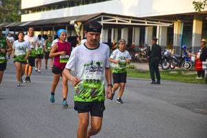 BIB: 1529
                            <button type="button" onclick="openModal(3787655)" class="btn btn-primary btn-sm float-right btn-popup" data-toggle="modal" data-target=".modal-high-quality">
                        <i class="fas fa-shopping-cart"></i> Add to Cart
                    </button>
                                            <button type="button" onclick="isThisMe(3787655, true)" class="btn btn-success btn-sm float-right btn-popup btn-isme hidden" data-toggle="tooltip" data-placement="bottom" title="นี่คือรูปของคุณใช่ไหม คลิกที่นี่เพื่อเอาเข้าอัลบั้ม">
                        <i class="fas fa-plus"></i> Add to album
                    </button>
                    <button type="button" onclick="isThisMe(3787655, false)" class="btn btn-warning btn-sm float-right btn-popup btn-isnotme hidden">
                        <i class="fas fa-ban"></i> Remove from album
                    </button>