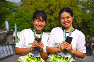 BIB: 2217, 2216
                            <button type="button" onclick="openModal(3787437)" class="btn btn-primary btn-sm float-right btn-popup" data-toggle="modal" data-target=".modal-high-quality">
                        <i class="fas fa-shopping-cart"></i> Add to Cart
                    </button>
                                            <button type="button" onclick="isThisMe(3787437, true)" class="btn btn-success btn-sm float-right btn-popup btn-isme hidden" data-toggle="tooltip" data-placement="bottom" title="นี่คือรูปของคุณใช่ไหม คลิกที่นี่เพื่อเอาเข้าอัลบั้ม">
                        <i class="fas fa-plus"></i> Add to album
                    </button>
                    <button type="button" onclick="isThisMe(3787437, false)" class="btn btn-warning btn-sm float-right btn-popup btn-isnotme hidden">
                        <i class="fas fa-ban"></i> Remove from album
                    </button>