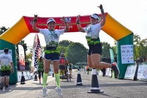 BIB: 
                            <button type="button" onclick="openModal(3787375)" class="btn btn-primary btn-sm float-right btn-popup" data-toggle="modal" data-target=".modal-high-quality">
                        <i class="fas fa-shopping-cart"></i> Add to Cart
                    </button>
                                            <button type="button" onclick="isThisMe(3787375, true)" class="btn btn-success btn-sm float-right btn-popup btn-isme hidden" data-toggle="tooltip" data-placement="bottom" title="นี่คือรูปของคุณใช่ไหม คลิกที่นี่เพื่อเอาเข้าอัลบั้ม">
                        <i class="fas fa-plus"></i> Add to album
                    </button>
                    <button type="button" onclick="isThisMe(3787375, false)" class="btn btn-warning btn-sm float-right btn-popup btn-isnotme hidden">
                        <i class="fas fa-ban"></i> Remove from album
                    </button>