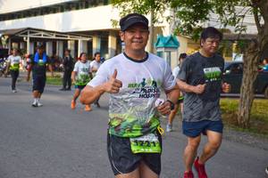 BIB: 1721
                            <button type="button" onclick="openModal(3787480)" class="btn btn-primary btn-sm float-right btn-popup" data-toggle="modal" data-target=".modal-high-quality">
                        <i class="fas fa-shopping-cart"></i> Add to Cart
                    </button>
                                            <button type="button" onclick="isThisMe(3787480, true)" class="btn btn-success btn-sm float-right btn-popup btn-isme hidden" data-toggle="tooltip" data-placement="bottom" title="นี่คือรูปของคุณใช่ไหม คลิกที่นี่เพื่อเอาเข้าอัลบั้ม">
                        <i class="fas fa-plus"></i> Add to album
                    </button>
                    <button type="button" onclick="isThisMe(3787480, false)" class="btn btn-warning btn-sm float-right btn-popup btn-isnotme hidden">
                        <i class="fas fa-ban"></i> Remove from album
                    </button>