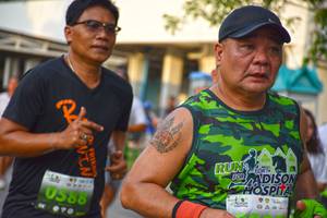 BIB: 588
                            <button type="button" onclick="openModal(3787679)" class="btn btn-primary btn-sm float-right btn-popup" data-toggle="modal" data-target=".modal-high-quality">
                        <i class="fas fa-shopping-cart"></i> Add to Cart
                    </button>
                                            <button type="button" onclick="isThisMe(3787679, true)" class="btn btn-success btn-sm float-right btn-popup btn-isme hidden" data-toggle="tooltip" data-placement="bottom" title="นี่คือรูปของคุณใช่ไหม คลิกที่นี่เพื่อเอาเข้าอัลบั้ม">
                        <i class="fas fa-plus"></i> Add to album
                    </button>
                    <button type="button" onclick="isThisMe(3787679, false)" class="btn btn-warning btn-sm float-right btn-popup btn-isnotme hidden">
                        <i class="fas fa-ban"></i> Remove from album
                    </button>