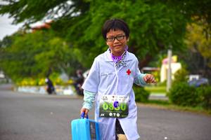 BIB: 0850
                            <button type="button" onclick="openModal(3787706)" class="btn btn-primary btn-sm float-right btn-popup" data-toggle="modal" data-target=".modal-high-quality">
                        <i class="fas fa-shopping-cart"></i> Add to Cart
                    </button>
                                            <button type="button" onclick="isThisMe(3787706, true)" class="btn btn-success btn-sm float-right btn-popup btn-isme hidden" data-toggle="tooltip" data-placement="bottom" title="นี่คือรูปของคุณใช่ไหม คลิกที่นี่เพื่อเอาเข้าอัลบั้ม">
                        <i class="fas fa-plus"></i> Add to album
                    </button>
                    <button type="button" onclick="isThisMe(3787706, false)" class="btn btn-warning btn-sm float-right btn-popup btn-isnotme hidden">
                        <i class="fas fa-ban"></i> Remove from album
                    </button>