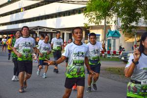 BIB: 167, 797
                            <button type="button" onclick="openModal(3787453)" class="btn btn-primary btn-sm float-right btn-popup" data-toggle="modal" data-target=".modal-high-quality">
                        <i class="fas fa-shopping-cart"></i> Add to Cart
                    </button>
                                            <button type="button" onclick="isThisMe(3787453, true)" class="btn btn-success btn-sm float-right btn-popup btn-isme hidden" data-toggle="tooltip" data-placement="bottom" title="นี่คือรูปของคุณใช่ไหม คลิกที่นี่เพื่อเอาเข้าอัลบั้ม">
                        <i class="fas fa-plus"></i> Add to album
                    </button>
                    <button type="button" onclick="isThisMe(3787453, false)" class="btn btn-warning btn-sm float-right btn-popup btn-isnotme hidden">
                        <i class="fas fa-ban"></i> Remove from album
                    </button>