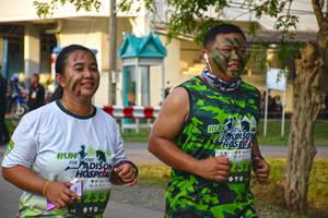 BIB: 233
                            <button type="button" onclick="openModal(3787565)" class="btn btn-primary btn-sm float-right btn-popup" data-toggle="modal" data-target=".modal-high-quality">
                        <i class="fas fa-shopping-cart"></i> Add to Cart
                    </button>
                                            <button type="button" onclick="isThisMe(3787565, true)" class="btn btn-success btn-sm float-right btn-popup btn-isme hidden" data-toggle="tooltip" data-placement="bottom" title="นี่คือรูปของคุณใช่ไหม คลิกที่นี่เพื่อเอาเข้าอัลบั้ม">
                        <i class="fas fa-plus"></i> Add to album
                    </button>
                    <button type="button" onclick="isThisMe(3787565, false)" class="btn btn-warning btn-sm float-right btn-popup btn-isnotme hidden">
                        <i class="fas fa-ban"></i> Remove from album
                    </button>