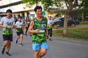 BIB: 2468
                            <button type="button" onclick="openModal(3791150)" class="btn btn-primary btn-sm float-right btn-popup" data-toggle="modal" data-target=".modal-high-quality">
                        <i class="fas fa-shopping-cart"></i> Add to Cart
                    </button>
                                            <button type="button" onclick="isThisMe(3791150, true)" class="btn btn-success btn-sm float-right btn-popup btn-isme hidden" data-toggle="tooltip" data-placement="bottom" title="นี่คือรูปของคุณใช่ไหม คลิกที่นี่เพื่อเอาเข้าอัลบั้ม">
                        <i class="fas fa-plus"></i> Add to album
                    </button>
                    <button type="button" onclick="isThisMe(3791150, false)" class="btn btn-warning btn-sm float-right btn-popup btn-isnotme hidden">
                        <i class="fas fa-ban"></i> Remove from album
                    </button>