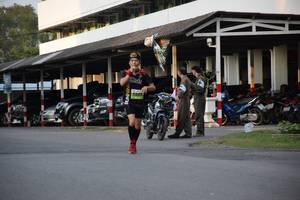 BIB: 1377
                            <button type="button" onclick="openModal(3788490)" class="btn btn-primary btn-sm float-right btn-popup" data-toggle="modal" data-target=".modal-high-quality">
                        <i class="fas fa-shopping-cart"></i> Add to Cart
                    </button>
                                            <button type="button" onclick="isThisMe(3788490, true)" class="btn btn-success btn-sm float-right btn-popup btn-isme hidden" data-toggle="tooltip" data-placement="bottom" title="นี่คือรูปของคุณใช่ไหม คลิกที่นี่เพื่อเอาเข้าอัลบั้ม">
                        <i class="fas fa-plus"></i> Add to album
                    </button>
                    <button type="button" onclick="isThisMe(3788490, false)" class="btn btn-warning btn-sm float-right btn-popup btn-isnotme hidden">
                        <i class="fas fa-ban"></i> Remove from album
                    </button>