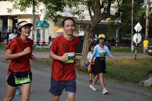 BIB: 
                            <button type="button" onclick="openModal(3790670)" class="btn btn-primary btn-sm float-right btn-popup" data-toggle="modal" data-target=".modal-high-quality">
                        <i class="fas fa-shopping-cart"></i> Add to Cart
                    </button>
                                            <button type="button" onclick="isThisMe(3790670, true)" class="btn btn-success btn-sm float-right btn-popup btn-isme hidden" data-toggle="tooltip" data-placement="bottom" title="นี่คือรูปของคุณใช่ไหม คลิกที่นี่เพื่อเอาเข้าอัลบั้ม">
                        <i class="fas fa-plus"></i> Add to album
                    </button>
                    <button type="button" onclick="isThisMe(3790670, false)" class="btn btn-warning btn-sm float-right btn-popup btn-isnotme hidden">
                        <i class="fas fa-ban"></i> Remove from album
                    </button>