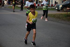 BIB: 483
                            <button type="button" onclick="openModal(3790926)" class="btn btn-primary btn-sm float-right btn-popup" data-toggle="modal" data-target=".modal-high-quality">
                        <i class="fas fa-shopping-cart"></i> Add to Cart
                    </button>
                                            <button type="button" onclick="isThisMe(3790926, true)" class="btn btn-success btn-sm float-right btn-popup btn-isme hidden" data-toggle="tooltip" data-placement="bottom" title="นี่คือรูปของคุณใช่ไหม คลิกที่นี่เพื่อเอาเข้าอัลบั้ม">
                        <i class="fas fa-plus"></i> Add to album
                    </button>
                    <button type="button" onclick="isThisMe(3790926, false)" class="btn btn-warning btn-sm float-right btn-popup btn-isnotme hidden">
                        <i class="fas fa-ban"></i> Remove from album
                    </button>