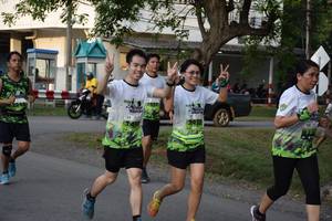 BIB: 
                            <button type="button" onclick="openModal(3790134)" class="btn btn-primary btn-sm float-right btn-popup" data-toggle="modal" data-target=".modal-high-quality">
                        <i class="fas fa-shopping-cart"></i> Add to Cart
                    </button>
                                            <button type="button" onclick="isThisMe(3790134, true)" class="btn btn-success btn-sm float-right btn-popup btn-isme hidden" data-toggle="tooltip" data-placement="bottom" title="นี่คือรูปของคุณใช่ไหม คลิกที่นี่เพื่อเอาเข้าอัลบั้ม">
                        <i class="fas fa-plus"></i> Add to album
                    </button>
                    <button type="button" onclick="isThisMe(3790134, false)" class="btn btn-warning btn-sm float-right btn-popup btn-isnotme hidden">
                        <i class="fas fa-ban"></i> Remove from album
                    </button>