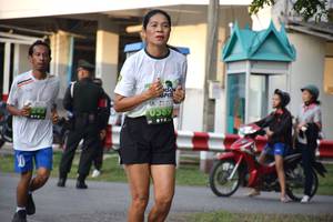 BIB: 589
                            <button type="button" onclick="openModal(3788619)" class="btn btn-primary btn-sm float-right btn-popup" data-toggle="modal" data-target=".modal-high-quality">
                        <i class="fas fa-shopping-cart"></i> Add to Cart
                    </button>
                                            <button type="button" onclick="isThisMe(3788619, true)" class="btn btn-success btn-sm float-right btn-popup btn-isme hidden" data-toggle="tooltip" data-placement="bottom" title="นี่คือรูปของคุณใช่ไหม คลิกที่นี่เพื่อเอาเข้าอัลบั้ม">
                        <i class="fas fa-plus"></i> Add to album
                    </button>
                    <button type="button" onclick="isThisMe(3788619, false)" class="btn btn-warning btn-sm float-right btn-popup btn-isnotme hidden">
                        <i class="fas fa-ban"></i> Remove from album
                    </button>