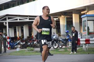 BIB: 2361
                            <button type="button" onclick="openModal(3788533)" class="btn btn-primary btn-sm float-right btn-popup" data-toggle="modal" data-target=".modal-high-quality">
                        <i class="fas fa-shopping-cart"></i> Add to Cart
                    </button>
                                            <button type="button" onclick="isThisMe(3788533, true)" class="btn btn-success btn-sm float-right btn-popup btn-isme hidden" data-toggle="tooltip" data-placement="bottom" title="นี่คือรูปของคุณใช่ไหม คลิกที่นี่เพื่อเอาเข้าอัลบั้ม">
                        <i class="fas fa-plus"></i> Add to album
                    </button>
                    <button type="button" onclick="isThisMe(3788533, false)" class="btn btn-warning btn-sm float-right btn-popup btn-isnotme hidden">
                        <i class="fas fa-ban"></i> Remove from album
                    </button>