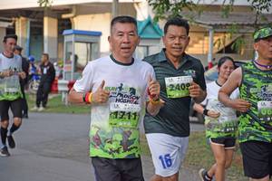 BIB: 240
                            <button type="button" onclick="openModal(3788682)" class="btn btn-primary btn-sm float-right btn-popup" data-toggle="modal" data-target=".modal-high-quality">
                        <i class="fas fa-shopping-cart"></i> Add to Cart
                    </button>
                                            <button type="button" onclick="isThisMe(3788682, true)" class="btn btn-success btn-sm float-right btn-popup btn-isme hidden" data-toggle="tooltip" data-placement="bottom" title="นี่คือรูปของคุณใช่ไหม คลิกที่นี่เพื่อเอาเข้าอัลบั้ม">
                        <i class="fas fa-plus"></i> Add to album
                    </button>
                    <button type="button" onclick="isThisMe(3788682, false)" class="btn btn-warning btn-sm float-right btn-popup btn-isnotme hidden">
                        <i class="fas fa-ban"></i> Remove from album
                    </button>