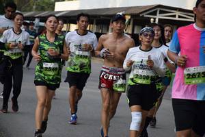 BIB: 2300
                            <button type="button" onclick="openModal(3790340)" class="btn btn-primary btn-sm float-right btn-popup" data-toggle="modal" data-target=".modal-high-quality">
                        <i class="fas fa-shopping-cart"></i> Add to Cart
                    </button>
                                            <button type="button" onclick="isThisMe(3790340, true)" class="btn btn-success btn-sm float-right btn-popup btn-isme hidden" data-toggle="tooltip" data-placement="bottom" title="นี่คือรูปของคุณใช่ไหม คลิกที่นี่เพื่อเอาเข้าอัลบั้ม">
                        <i class="fas fa-plus"></i> Add to album
                    </button>
                    <button type="button" onclick="isThisMe(3790340, false)" class="btn btn-warning btn-sm float-right btn-popup btn-isnotme hidden">
                        <i class="fas fa-ban"></i> Remove from album
                    </button>