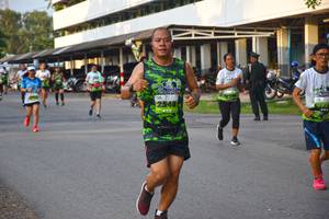 BIB: 2548
                            <button type="button" onclick="openModal(3791132)" class="btn btn-primary btn-sm float-right btn-popup" data-toggle="modal" data-target=".modal-high-quality">
                        <i class="fas fa-shopping-cart"></i> Add to Cart
                    </button>
                                            <button type="button" onclick="isThisMe(3791132, true)" class="btn btn-success btn-sm float-right btn-popup btn-isme hidden" data-toggle="tooltip" data-placement="bottom" title="นี่คือรูปของคุณใช่ไหม คลิกที่นี่เพื่อเอาเข้าอัลบั้ม">
                        <i class="fas fa-plus"></i> Add to album
                    </button>
                    <button type="button" onclick="isThisMe(3791132, false)" class="btn btn-warning btn-sm float-right btn-popup btn-isnotme hidden">
                        <i class="fas fa-ban"></i> Remove from album
                    </button>