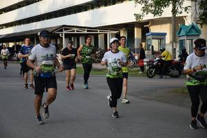 BIB: 2559
                            <button type="button" onclick="openModal(3790353)" class="btn btn-primary btn-sm float-right btn-popup" data-toggle="modal" data-target=".modal-high-quality">
                        <i class="fas fa-shopping-cart"></i> Add to Cart
                    </button>
                                            <button type="button" onclick="isThisMe(3790353, true)" class="btn btn-success btn-sm float-right btn-popup btn-isme hidden" data-toggle="tooltip" data-placement="bottom" title="นี่คือรูปของคุณใช่ไหม คลิกที่นี่เพื่อเอาเข้าอัลบั้ม">
                        <i class="fas fa-plus"></i> Add to album
                    </button>
                    <button type="button" onclick="isThisMe(3790353, false)" class="btn btn-warning btn-sm float-right btn-popup btn-isnotme hidden">
                        <i class="fas fa-ban"></i> Remove from album
                    </button>