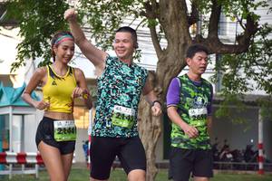 BIB: 2690, 214
                            <button type="button" onclick="openModal(3788574)" class="btn btn-primary btn-sm float-right btn-popup" data-toggle="modal" data-target=".modal-high-quality">
                        <i class="fas fa-shopping-cart"></i> Add to Cart
                    </button>
                                            <button type="button" onclick="isThisMe(3788574, true)" class="btn btn-success btn-sm float-right btn-popup btn-isme hidden" data-toggle="tooltip" data-placement="bottom" title="นี่คือรูปของคุณใช่ไหม คลิกที่นี่เพื่อเอาเข้าอัลบั้ม">
                        <i class="fas fa-plus"></i> Add to album
                    </button>
                    <button type="button" onclick="isThisMe(3788574, false)" class="btn btn-warning btn-sm float-right btn-popup btn-isnotme hidden">
                        <i class="fas fa-ban"></i> Remove from album
                    </button>