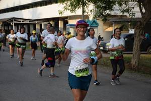 BIB: 1885
                            <button type="button" onclick="openModal(3790651)" class="btn btn-primary btn-sm float-right btn-popup" data-toggle="modal" data-target=".modal-high-quality">
                        <i class="fas fa-shopping-cart"></i> Add to Cart
                    </button>
                                            <button type="button" onclick="isThisMe(3790651, true)" class="btn btn-success btn-sm float-right btn-popup btn-isme hidden" data-toggle="tooltip" data-placement="bottom" title="นี่คือรูปของคุณใช่ไหม คลิกที่นี่เพื่อเอาเข้าอัลบั้ม">
                        <i class="fas fa-plus"></i> Add to album
                    </button>
                    <button type="button" onclick="isThisMe(3790651, false)" class="btn btn-warning btn-sm float-right btn-popup btn-isnotme hidden">
                        <i class="fas fa-ban"></i> Remove from album
                    </button>