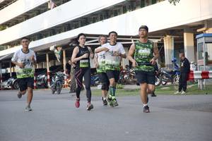 BIB: 1873
                            <button type="button" onclick="openModal(3788556)" class="btn btn-primary btn-sm float-right btn-popup" data-toggle="modal" data-target=".modal-high-quality">
                        <i class="fas fa-shopping-cart"></i> Add to Cart
                    </button>
                                            <button type="button" onclick="isThisMe(3788556, true)" class="btn btn-success btn-sm float-right btn-popup btn-isme hidden" data-toggle="tooltip" data-placement="bottom" title="นี่คือรูปของคุณใช่ไหม คลิกที่นี่เพื่อเอาเข้าอัลบั้ม">
                        <i class="fas fa-plus"></i> Add to album
                    </button>
                    <button type="button" onclick="isThisMe(3788556, false)" class="btn btn-warning btn-sm float-right btn-popup btn-isnotme hidden">
                        <i class="fas fa-ban"></i> Remove from album
                    </button>