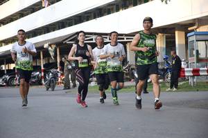 BIB: 1873
                            <button type="button" onclick="openModal(3788555)" class="btn btn-primary btn-sm float-right btn-popup" data-toggle="modal" data-target=".modal-high-quality">
                        <i class="fas fa-shopping-cart"></i> Add to Cart
                    </button>
                                            <button type="button" onclick="isThisMe(3788555, true)" class="btn btn-success btn-sm float-right btn-popup btn-isme hidden" data-toggle="tooltip" data-placement="bottom" title="นี่คือรูปของคุณใช่ไหม คลิกที่นี่เพื่อเอาเข้าอัลบั้ม">
                        <i class="fas fa-plus"></i> Add to album
                    </button>
                    <button type="button" onclick="isThisMe(3788555, false)" class="btn btn-warning btn-sm float-right btn-popup btn-isnotme hidden">
                        <i class="fas fa-ban"></i> Remove from album
                    </button>