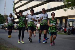 BIB: 
                            <button type="button" onclick="openModal(3790495)" class="btn btn-primary btn-sm float-right btn-popup" data-toggle="modal" data-target=".modal-high-quality">
                        <i class="fas fa-shopping-cart"></i> Add to Cart
                    </button>
                                            <button type="button" onclick="isThisMe(3790495, true)" class="btn btn-success btn-sm float-right btn-popup btn-isme hidden" data-toggle="tooltip" data-placement="bottom" title="นี่คือรูปของคุณใช่ไหม คลิกที่นี่เพื่อเอาเข้าอัลบั้ม">
                        <i class="fas fa-plus"></i> Add to album
                    </button>
                    <button type="button" onclick="isThisMe(3790495, false)" class="btn btn-warning btn-sm float-right btn-popup btn-isnotme hidden">
                        <i class="fas fa-ban"></i> Remove from album
                    </button>