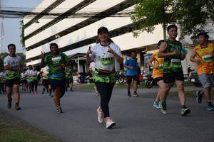 BIB: 
                            <button type="button" onclick="openModal(3790498)" class="btn btn-primary btn-sm float-right btn-popup" data-toggle="modal" data-target=".modal-high-quality">
                        <i class="fas fa-shopping-cart"></i> Add to Cart
                    </button>
                                            <button type="button" onclick="isThisMe(3790498, true)" class="btn btn-success btn-sm float-right btn-popup btn-isme hidden" data-toggle="tooltip" data-placement="bottom" title="นี่คือรูปของคุณใช่ไหม คลิกที่นี่เพื่อเอาเข้าอัลบั้ม">
                        <i class="fas fa-plus"></i> Add to album
                    </button>
                    <button type="button" onclick="isThisMe(3790498, false)" class="btn btn-warning btn-sm float-right btn-popup btn-isnotme hidden">
                        <i class="fas fa-ban"></i> Remove from album
                    </button>