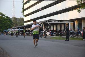 BIB: 1825
                            <button type="button" onclick="openModal(3788438)" class="btn btn-primary btn-sm float-right btn-popup" data-toggle="modal" data-target=".modal-high-quality">
                        <i class="fas fa-shopping-cart"></i> Add to Cart
                    </button>
                                            <button type="button" onclick="isThisMe(3788438, true)" class="btn btn-success btn-sm float-right btn-popup btn-isme hidden" data-toggle="tooltip" data-placement="bottom" title="นี่คือรูปของคุณใช่ไหม คลิกที่นี่เพื่อเอาเข้าอัลบั้ม">
                        <i class="fas fa-plus"></i> Add to album
                    </button>
                    <button type="button" onclick="isThisMe(3788438, false)" class="btn btn-warning btn-sm float-right btn-popup btn-isnotme hidden">
                        <i class="fas fa-ban"></i> Remove from album
                    </button>