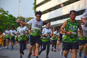 BIB: 331
                            <button type="button" onclick="openModal(3791147)" class="btn btn-primary btn-sm float-right btn-popup" data-toggle="modal" data-target=".modal-high-quality">
                        <i class="fas fa-shopping-cart"></i> Add to Cart
                    </button>
                                            <button type="button" onclick="isThisMe(3791147, true)" class="btn btn-success btn-sm float-right btn-popup btn-isme hidden" data-toggle="tooltip" data-placement="bottom" title="นี่คือรูปของคุณใช่ไหม คลิกที่นี่เพื่อเอาเข้าอัลบั้ม">
                        <i class="fas fa-plus"></i> Add to album
                    </button>
                    <button type="button" onclick="isThisMe(3791147, false)" class="btn btn-warning btn-sm float-right btn-popup btn-isnotme hidden">
                        <i class="fas fa-ban"></i> Remove from album
                    </button>