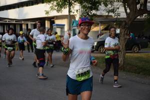 BIB: 1885
                            <button type="button" onclick="openModal(3790636)" class="btn btn-primary btn-sm float-right btn-popup" data-toggle="modal" data-target=".modal-high-quality">
                        <i class="fas fa-shopping-cart"></i> Add to Cart
                    </button>
                                            <button type="button" onclick="isThisMe(3790636, true)" class="btn btn-success btn-sm float-right btn-popup btn-isme hidden" data-toggle="tooltip" data-placement="bottom" title="นี่คือรูปของคุณใช่ไหม คลิกที่นี่เพื่อเอาเข้าอัลบั้ม">
                        <i class="fas fa-plus"></i> Add to album
                    </button>
                    <button type="button" onclick="isThisMe(3790636, false)" class="btn btn-warning btn-sm float-right btn-popup btn-isnotme hidden">
                        <i class="fas fa-ban"></i> Remove from album
                    </button>