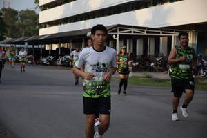 BIB: 533
                            <button type="button" onclick="openModal(3790378)" class="btn btn-primary btn-sm float-right btn-popup" data-toggle="modal" data-target=".modal-high-quality">
                        <i class="fas fa-shopping-cart"></i> Add to Cart
                    </button>
                                            <button type="button" onclick="isThisMe(3790378, true)" class="btn btn-success btn-sm float-right btn-popup btn-isme hidden" data-toggle="tooltip" data-placement="bottom" title="นี่คือรูปของคุณใช่ไหม คลิกที่นี่เพื่อเอาเข้าอัลบั้ม">
                        <i class="fas fa-plus"></i> Add to album
                    </button>
                    <button type="button" onclick="isThisMe(3790378, false)" class="btn btn-warning btn-sm float-right btn-popup btn-isnotme hidden">
                        <i class="fas fa-ban"></i> Remove from album
                    </button>