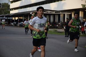 BIB: 533
                            <button type="button" onclick="openModal(3790380)" class="btn btn-primary btn-sm float-right btn-popup" data-toggle="modal" data-target=".modal-high-quality">
                        <i class="fas fa-shopping-cart"></i> Add to Cart
                    </button>
                                            <button type="button" onclick="isThisMe(3790380, true)" class="btn btn-success btn-sm float-right btn-popup btn-isme hidden" data-toggle="tooltip" data-placement="bottom" title="นี่คือรูปของคุณใช่ไหม คลิกที่นี่เพื่อเอาเข้าอัลบั้ม">
                        <i class="fas fa-plus"></i> Add to album
                    </button>
                    <button type="button" onclick="isThisMe(3790380, false)" class="btn btn-warning btn-sm float-right btn-popup btn-isnotme hidden">
                        <i class="fas fa-ban"></i> Remove from album
                    </button>