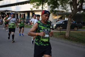 BIB: 2603
                            <button type="button" onclick="openModal(3790402)" class="btn btn-primary btn-sm float-right btn-popup" data-toggle="modal" data-target=".modal-high-quality">
                        <i class="fas fa-shopping-cart"></i> Add to Cart
                    </button>
                                            <button type="button" onclick="isThisMe(3790402, true)" class="btn btn-success btn-sm float-right btn-popup btn-isme hidden" data-toggle="tooltip" data-placement="bottom" title="นี่คือรูปของคุณใช่ไหม คลิกที่นี่เพื่อเอาเข้าอัลบั้ม">
                        <i class="fas fa-plus"></i> Add to album
                    </button>
                    <button type="button" onclick="isThisMe(3790402, false)" class="btn btn-warning btn-sm float-right btn-popup btn-isnotme hidden">
                        <i class="fas fa-ban"></i> Remove from album
                    </button>