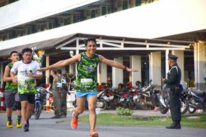 BIB: 2905
                            <button type="button" onclick="openModal(3791043)" class="btn btn-primary btn-sm float-right btn-popup" data-toggle="modal" data-target=".modal-high-quality">
                        <i class="fas fa-shopping-cart"></i> Add to Cart
                    </button>
                                            <button type="button" onclick="isThisMe(3791043, true)" class="btn btn-success btn-sm float-right btn-popup btn-isme hidden" data-toggle="tooltip" data-placement="bottom" title="นี่คือรูปของคุณใช่ไหม คลิกที่นี่เพื่อเอาเข้าอัลบั้ม">
                        <i class="fas fa-plus"></i> Add to album
                    </button>
                    <button type="button" onclick="isThisMe(3791043, false)" class="btn btn-warning btn-sm float-right btn-popup btn-isnotme hidden">
                        <i class="fas fa-ban"></i> Remove from album
                    </button>