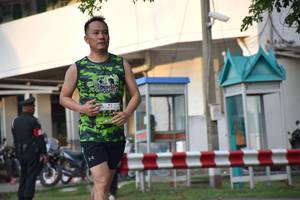 BIB: 1554
                            <button type="button" onclick="openModal(3788525)" class="btn btn-primary btn-sm float-right btn-popup" data-toggle="modal" data-target=".modal-high-quality">
                        <i class="fas fa-shopping-cart"></i> Add to Cart
                    </button>
                                            <button type="button" onclick="isThisMe(3788525, true)" class="btn btn-success btn-sm float-right btn-popup btn-isme hidden" data-toggle="tooltip" data-placement="bottom" title="นี่คือรูปของคุณใช่ไหม คลิกที่นี่เพื่อเอาเข้าอัลบั้ม">
                        <i class="fas fa-plus"></i> Add to album
                    </button>
                    <button type="button" onclick="isThisMe(3788525, false)" class="btn btn-warning btn-sm float-right btn-popup btn-isnotme hidden">
                        <i class="fas fa-ban"></i> Remove from album
                    </button>