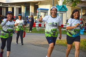 BIB: 798
                            <button type="button" onclick="openModal(3791797)" class="btn btn-primary btn-sm float-right btn-popup" data-toggle="modal" data-target=".modal-high-quality">
                        <i class="fas fa-shopping-cart"></i> Add to Cart
                    </button>
                                            <button type="button" onclick="isThisMe(3791797, true)" class="btn btn-success btn-sm float-right btn-popup btn-isme hidden" data-toggle="tooltip" data-placement="bottom" title="นี่คือรูปของคุณใช่ไหม คลิกที่นี่เพื่อเอาเข้าอัลบั้ม">
                        <i class="fas fa-plus"></i> Add to album
                    </button>
                    <button type="button" onclick="isThisMe(3791797, false)" class="btn btn-warning btn-sm float-right btn-popup btn-isnotme hidden">
                        <i class="fas fa-ban"></i> Remove from album
                    </button>