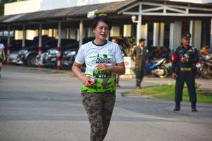 BIB: 174
                            <button type="button" onclick="openModal(3791767)" class="btn btn-primary btn-sm float-right btn-popup" data-toggle="modal" data-target=".modal-high-quality">
                        <i class="fas fa-shopping-cart"></i> Add to Cart
                    </button>
                                            <button type="button" onclick="isThisMe(3791767, true)" class="btn btn-success btn-sm float-right btn-popup btn-isme hidden" data-toggle="tooltip" data-placement="bottom" title="นี่คือรูปของคุณใช่ไหม คลิกที่นี่เพื่อเอาเข้าอัลบั้ม">
                        <i class="fas fa-plus"></i> Add to album
                    </button>
                    <button type="button" onclick="isThisMe(3791767, false)" class="btn btn-warning btn-sm float-right btn-popup btn-isnotme hidden">
                        <i class="fas fa-ban"></i> Remove from album
                    </button>