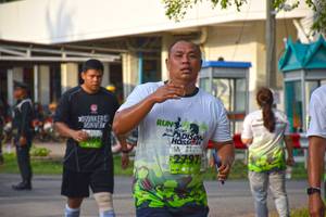 BIB: 2797
                            <button type="button" onclick="openModal(3791896)" class="btn btn-primary btn-sm float-right btn-popup" data-toggle="modal" data-target=".modal-high-quality">
                        <i class="fas fa-shopping-cart"></i> Add to Cart
                    </button>
                                            <button type="button" onclick="isThisMe(3791896, true)" class="btn btn-success btn-sm float-right btn-popup btn-isme hidden" data-toggle="tooltip" data-placement="bottom" title="นี่คือรูปของคุณใช่ไหม คลิกที่นี่เพื่อเอาเข้าอัลบั้ม">
                        <i class="fas fa-plus"></i> Add to album
                    </button>
                    <button type="button" onclick="isThisMe(3791896, false)" class="btn btn-warning btn-sm float-right btn-popup btn-isnotme hidden">
                        <i class="fas fa-ban"></i> Remove from album
                    </button>