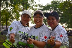 BIB: 0999, 1000
                            <button type="button" onclick="openModal(3791924)" class="btn btn-primary btn-sm float-right btn-popup" data-toggle="modal" data-target=".modal-high-quality">
                        <i class="fas fa-shopping-cart"></i> Add to Cart
                    </button>
                                            <button type="button" onclick="isThisMe(3791924, true)" class="btn btn-success btn-sm float-right btn-popup btn-isme hidden" data-toggle="tooltip" data-placement="bottom" title="นี่คือรูปของคุณใช่ไหม คลิกที่นี่เพื่อเอาเข้าอัลบั้ม">
                        <i class="fas fa-plus"></i> Add to album
                    </button>
                    <button type="button" onclick="isThisMe(3791924, false)" class="btn btn-warning btn-sm float-right btn-popup btn-isnotme hidden">
                        <i class="fas fa-ban"></i> Remove from album
                    </button>