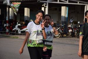 BIB: 1398
                            <button type="button" onclick="openModal(3792089)" class="btn btn-primary btn-sm float-right btn-popup" data-toggle="modal" data-target=".modal-high-quality">
                        <i class="fas fa-shopping-cart"></i> Add to Cart
                    </button>
                                            <button type="button" onclick="isThisMe(3792089, true)" class="btn btn-success btn-sm float-right btn-popup btn-isme hidden" data-toggle="tooltip" data-placement="bottom" title="นี่คือรูปของคุณใช่ไหม คลิกที่นี่เพื่อเอาเข้าอัลบั้ม">
                        <i class="fas fa-plus"></i> Add to album
                    </button>
                    <button type="button" onclick="isThisMe(3792089, false)" class="btn btn-warning btn-sm float-right btn-popup btn-isnotme hidden">
                        <i class="fas fa-ban"></i> Remove from album
                    </button>