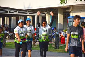 BIB: 602, 2230, 2395
                            <button type="button" onclick="openModal(3792004)" class="btn btn-primary btn-sm float-right btn-popup" data-toggle="modal" data-target=".modal-high-quality">
                        <i class="fas fa-shopping-cart"></i> Add to Cart
                    </button>
                                            <button type="button" onclick="isThisMe(3792004, true)" class="btn btn-success btn-sm float-right btn-popup btn-isme hidden" data-toggle="tooltip" data-placement="bottom" title="นี่คือรูปของคุณใช่ไหม คลิกที่นี่เพื่อเอาเข้าอัลบั้ม">
                        <i class="fas fa-plus"></i> Add to album
                    </button>
                    <button type="button" onclick="isThisMe(3792004, false)" class="btn btn-warning btn-sm float-right btn-popup btn-isnotme hidden">
                        <i class="fas fa-ban"></i> Remove from album
                    </button>