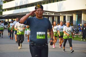 BIB: 1641
                            <button type="button" onclick="openModal(3791810)" class="btn btn-primary btn-sm float-right btn-popup" data-toggle="modal" data-target=".modal-high-quality">
                        <i class="fas fa-shopping-cart"></i> Add to Cart
                    </button>
                                            <button type="button" onclick="isThisMe(3791810, true)" class="btn btn-success btn-sm float-right btn-popup btn-isme hidden" data-toggle="tooltip" data-placement="bottom" title="นี่คือรูปของคุณใช่ไหม คลิกที่นี่เพื่อเอาเข้าอัลบั้ม">
                        <i class="fas fa-plus"></i> Add to album
                    </button>
                    <button type="button" onclick="isThisMe(3791810, false)" class="btn btn-warning btn-sm float-right btn-popup btn-isnotme hidden">
                        <i class="fas fa-ban"></i> Remove from album
                    </button>