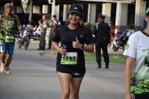 BIB: 195
                            <button type="button" onclick="openModal(3791740)" class="btn btn-primary btn-sm float-right btn-popup" data-toggle="modal" data-target=".modal-high-quality">
                        <i class="fas fa-shopping-cart"></i> Add to Cart
                    </button>
                                            <button type="button" onclick="isThisMe(3791740, true)" class="btn btn-success btn-sm float-right btn-popup btn-isme hidden" data-toggle="tooltip" data-placement="bottom" title="นี่คือรูปของคุณใช่ไหม คลิกที่นี่เพื่อเอาเข้าอัลบั้ม">
                        <i class="fas fa-plus"></i> Add to album
                    </button>
                    <button type="button" onclick="isThisMe(3791740, false)" class="btn btn-warning btn-sm float-right btn-popup btn-isnotme hidden">
                        <i class="fas fa-ban"></i> Remove from album
                    </button>