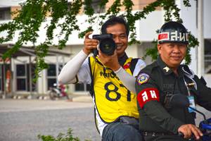 BIB: 
                            <button type="button" onclick="openModal(3792317)" class="btn btn-primary btn-sm float-right btn-popup" data-toggle="modal" data-target=".modal-high-quality">
                        <i class="fas fa-shopping-cart"></i> Add to Cart
                    </button>
                                            <button type="button" onclick="isThisMe(3792317, true)" class="btn btn-success btn-sm float-right btn-popup btn-isme hidden" data-toggle="tooltip" data-placement="bottom" title="นี่คือรูปของคุณใช่ไหม คลิกที่นี่เพื่อเอาเข้าอัลบั้ม">
                        <i class="fas fa-plus"></i> Add to album
                    </button>
                    <button type="button" onclick="isThisMe(3792317, false)" class="btn btn-warning btn-sm float-right btn-popup btn-isnotme hidden">
                        <i class="fas fa-ban"></i> Remove from album
                    </button>