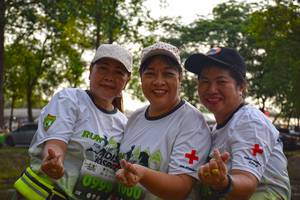 BIB: 998, 999, 1000
                            <button type="button" onclick="openModal(3791922)" class="btn btn-primary btn-sm float-right btn-popup" data-toggle="modal" data-target=".modal-high-quality">
                        <i class="fas fa-shopping-cart"></i> Add to Cart
                    </button>
                                            <button type="button" onclick="isThisMe(3791922, true)" class="btn btn-success btn-sm float-right btn-popup btn-isme hidden" data-toggle="tooltip" data-placement="bottom" title="นี่คือรูปของคุณใช่ไหม คลิกที่นี่เพื่อเอาเข้าอัลบั้ม">
                        <i class="fas fa-plus"></i> Add to album
                    </button>
                    <button type="button" onclick="isThisMe(3791922, false)" class="btn btn-warning btn-sm float-right btn-popup btn-isnotme hidden">
                        <i class="fas fa-ban"></i> Remove from album
                    </button>