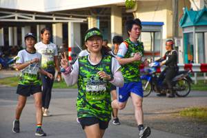 BIB: 1556
                            <button type="button" onclick="openModal(3791699)" class="btn btn-primary btn-sm float-right btn-popup" data-toggle="modal" data-target=".modal-high-quality">
                        <i class="fas fa-shopping-cart"></i> Add to Cart
                    </button>
                                            <button type="button" onclick="isThisMe(3791699, true)" class="btn btn-success btn-sm float-right btn-popup btn-isme hidden" data-toggle="tooltip" data-placement="bottom" title="นี่คือรูปของคุณใช่ไหม คลิกที่นี่เพื่อเอาเข้าอัลบั้ม">
                        <i class="fas fa-plus"></i> Add to album
                    </button>
                    <button type="button" onclick="isThisMe(3791699, false)" class="btn btn-warning btn-sm float-right btn-popup btn-isnotme hidden">
                        <i class="fas fa-ban"></i> Remove from album
                    </button>