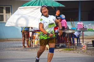 BIB: 1686
                            <button type="button" onclick="openModal(3792111)" class="btn btn-primary btn-sm float-right btn-popup" data-toggle="modal" data-target=".modal-high-quality">
                        <i class="fas fa-shopping-cart"></i> Add to Cart
                    </button>
                                            <button type="button" onclick="isThisMe(3792111, true)" class="btn btn-success btn-sm float-right btn-popup btn-isme hidden" data-toggle="tooltip" data-placement="bottom" title="นี่คือรูปของคุณใช่ไหม คลิกที่นี่เพื่อเอาเข้าอัลบั้ม">
                        <i class="fas fa-plus"></i> Add to album
                    </button>
                    <button type="button" onclick="isThisMe(3792111, false)" class="btn btn-warning btn-sm float-right btn-popup btn-isnotme hidden">
                        <i class="fas fa-ban"></i> Remove from album
                    </button>