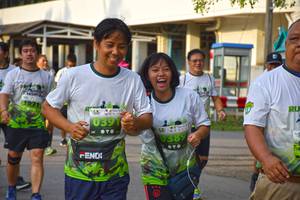 BIB: 389
                            <button type="button" onclick="openModal(3791798)" class="btn btn-primary btn-sm float-right btn-popup" data-toggle="modal" data-target=".modal-high-quality">
                        <i class="fas fa-shopping-cart"></i> Add to Cart
                    </button>
                                            <button type="button" onclick="isThisMe(3791798, true)" class="btn btn-success btn-sm float-right btn-popup btn-isme hidden" data-toggle="tooltip" data-placement="bottom" title="นี่คือรูปของคุณใช่ไหม คลิกที่นี่เพื่อเอาเข้าอัลบั้ม">
                        <i class="fas fa-plus"></i> Add to album
                    </button>
                    <button type="button" onclick="isThisMe(3791798, false)" class="btn btn-warning btn-sm float-right btn-popup btn-isnotme hidden">
                        <i class="fas fa-ban"></i> Remove from album
                    </button>