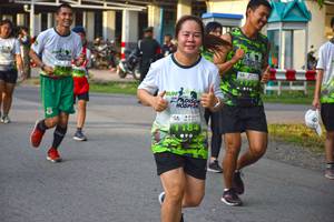 BIB: 1184
                            <button type="button" onclick="openModal(3791690)" class="btn btn-primary btn-sm float-right btn-popup" data-toggle="modal" data-target=".modal-high-quality">
                        <i class="fas fa-shopping-cart"></i> Add to Cart
                    </button>
                                            <button type="button" onclick="isThisMe(3791690, true)" class="btn btn-success btn-sm float-right btn-popup btn-isme hidden" data-toggle="tooltip" data-placement="bottom" title="นี่คือรูปของคุณใช่ไหม คลิกที่นี่เพื่อเอาเข้าอัลบั้ม">
                        <i class="fas fa-plus"></i> Add to album
                    </button>
                    <button type="button" onclick="isThisMe(3791690, false)" class="btn btn-warning btn-sm float-right btn-popup btn-isnotme hidden">
                        <i class="fas fa-ban"></i> Remove from album
                    </button>